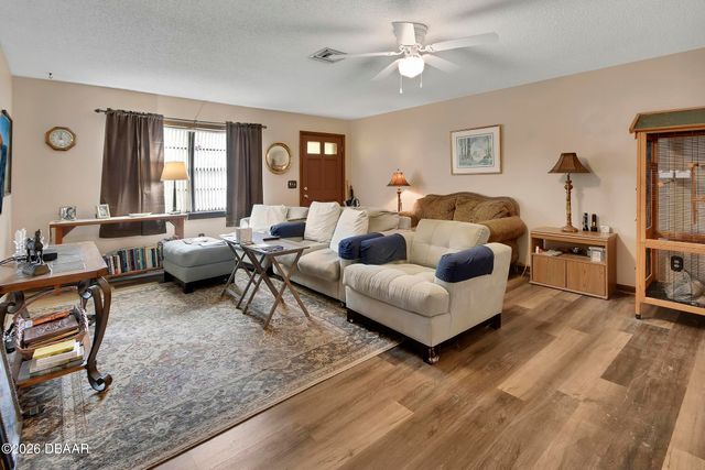 2341 Chapel Hill Drive, Deland, FL 32720