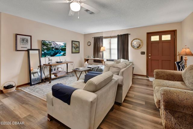 2341 Chapel Hill Drive, Deland, FL 32720