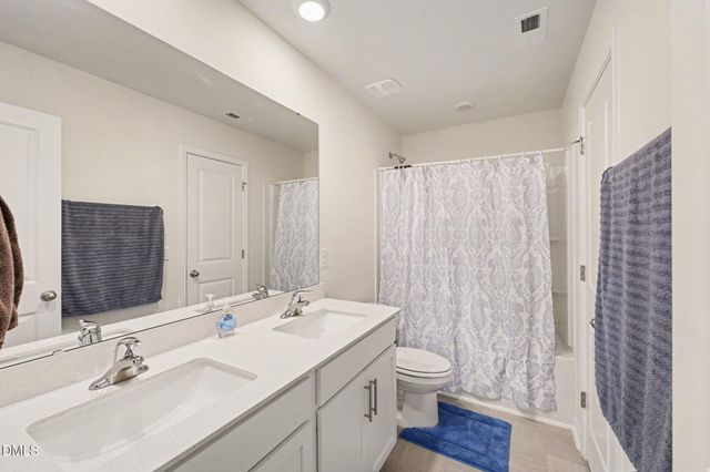 160 Eason Farm Drive, Zebulon, NC 27597