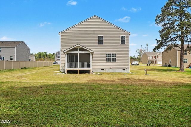 160 Eason Farm Drive, Zebulon, NC 27597