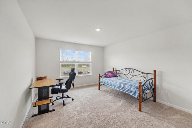 160 Eason Farm Drive, Zebulon, NC 27597