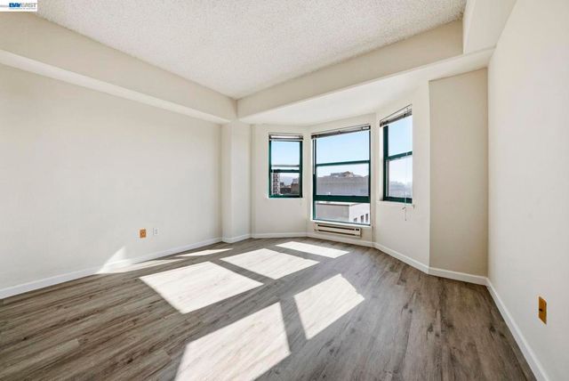 989 Webster St 443, Oakland, CA 94601