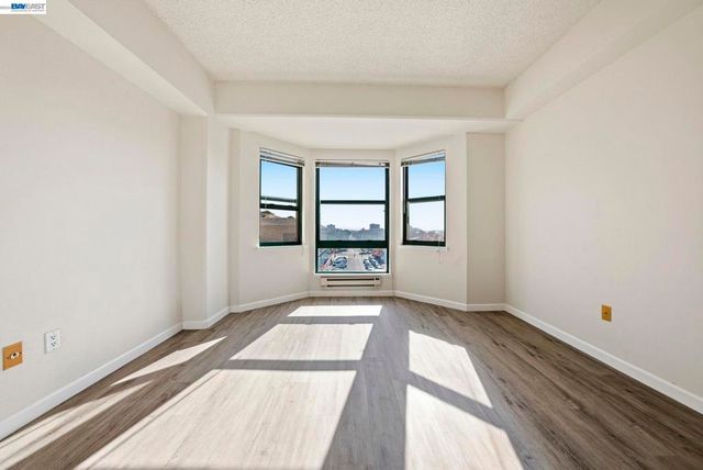 989 Webster St 443, Oakland, CA 94601