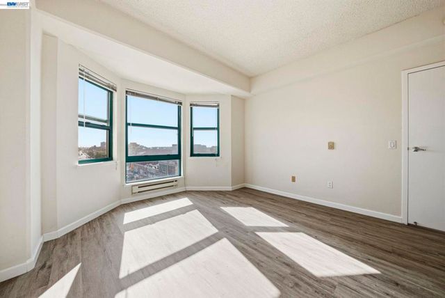 989 Webster St 443, Oakland, CA 94601