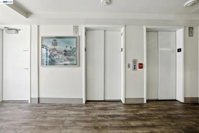 989 Webster St 443, Oakland, CA 94601