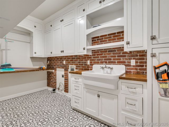 3502 E 104th Street, Tulsa, OK 74137