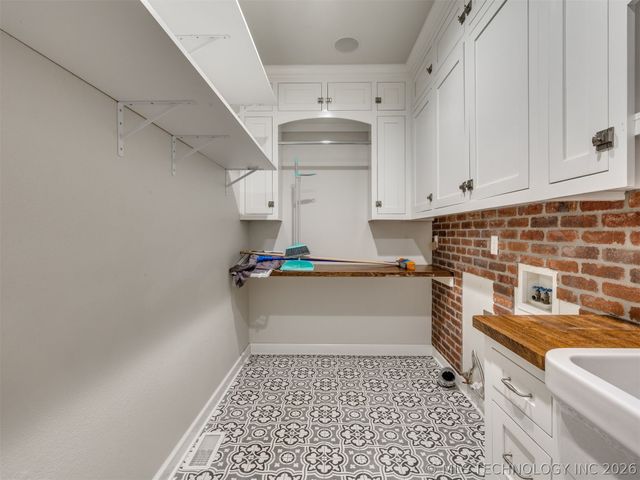 3502 E 104th Street, Tulsa, OK 74137