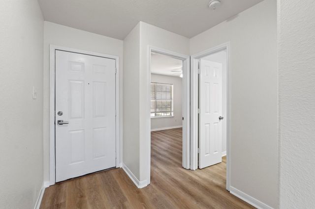 902 Terra ST, Round Rock, TX 78665