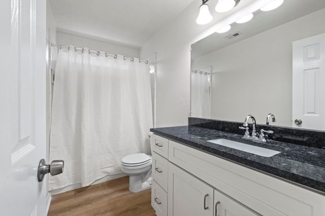 902 Terra ST, Round Rock, TX 78665