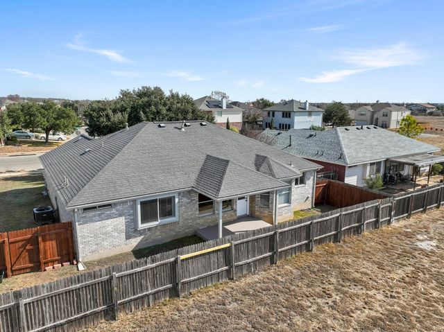 902 Terra ST, Round Rock, TX 78665