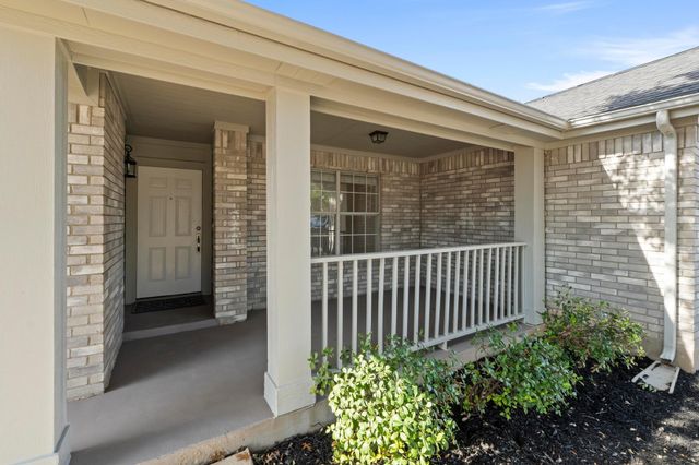 902 Terra ST, Round Rock, TX 78665