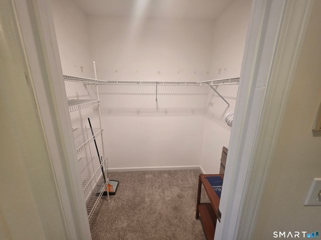 136 Deer Hill Avenue 308, Danbury, CT 06810