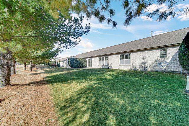 805 Veterans Lane, Crown Point, IN 46307