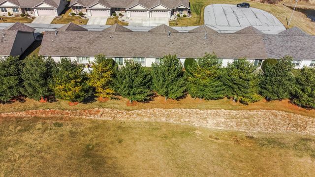 805 Veterans Lane, Crown Point, IN 46307