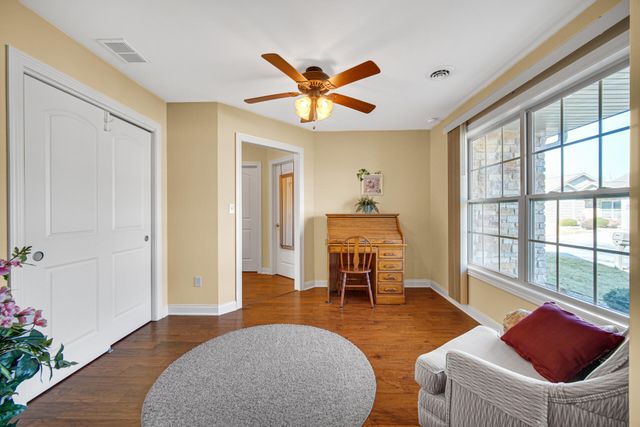 805 Veterans Lane, Crown Point, IN 46307