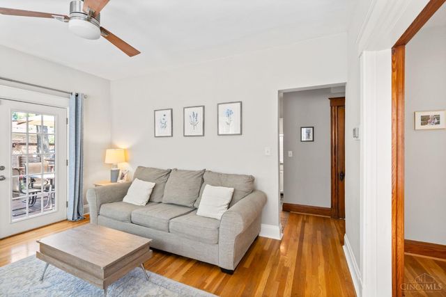 3785 Drake Avenue, Cincinnati, OH 45209