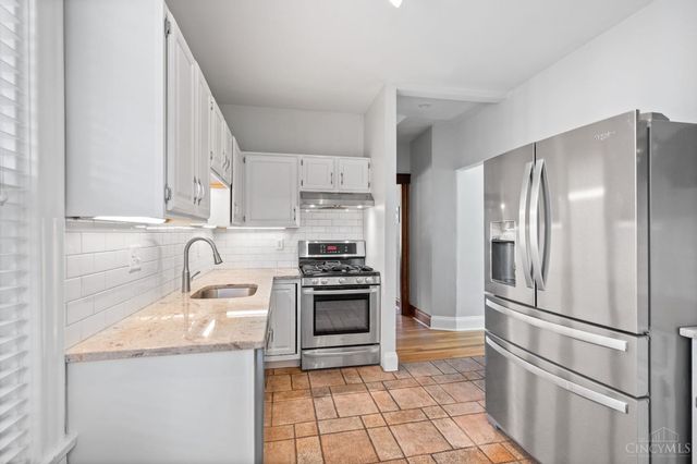 3785 Drake Avenue, Cincinnati, OH 45209