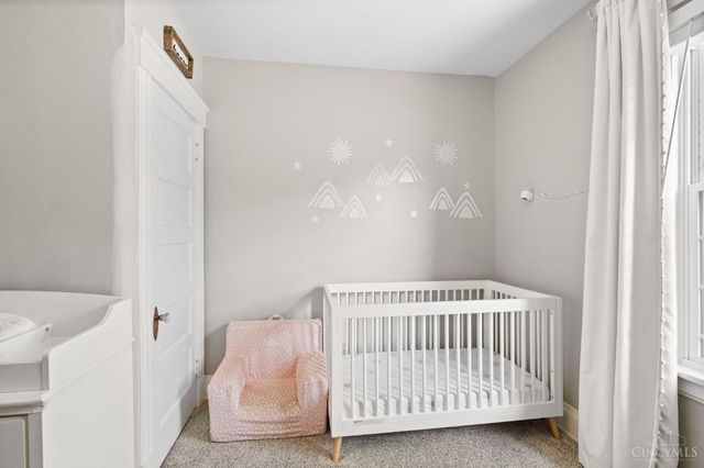 3785 Drake Avenue, Cincinnati, OH 45209