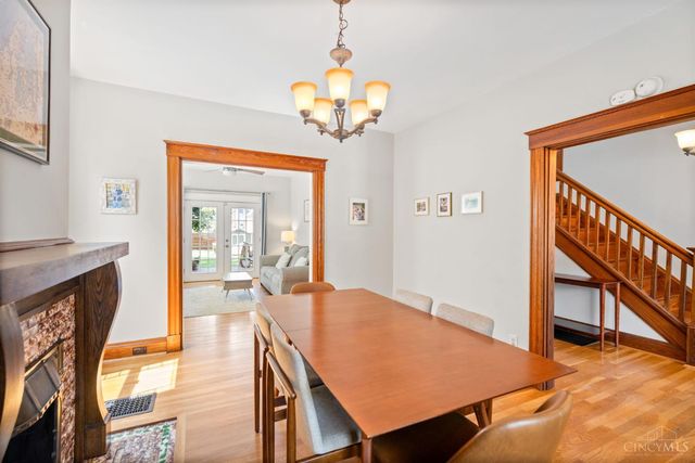 3785 Drake Avenue, Cincinnati, OH 45209