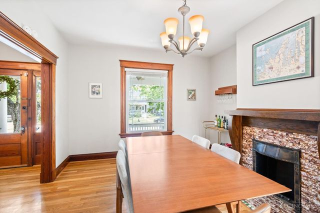 3785 Drake Avenue, Cincinnati, OH 45209