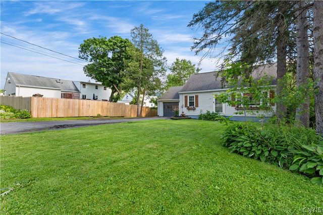 131 West Dauenhauer Street, Manlius, NY 13057