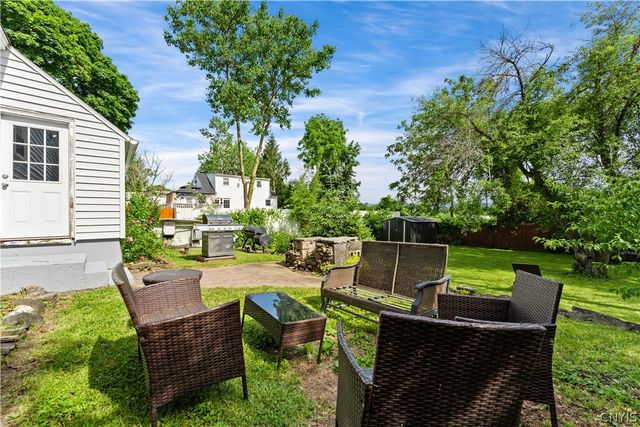 131 West Dauenhauer Street, Manlius, NY 13057