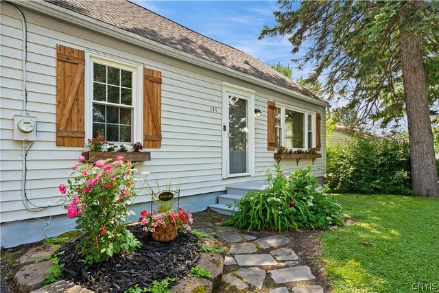 131 West Dauenhauer Street, Manlius, NY 13057