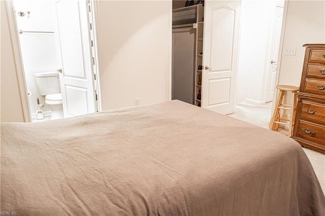 1462 Titchfield DR, Chesapeake, VA 23320