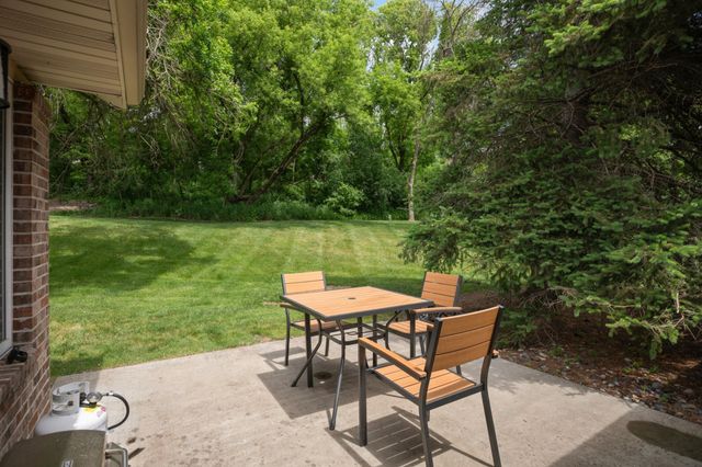 4509 Redwood Circle, Minnetonka, MN 55345