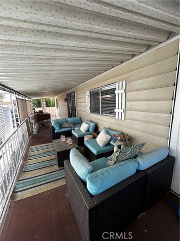 725 W Thornton Ave 161, Hemet, CA 92543