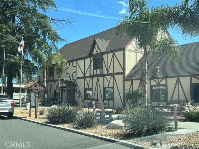 725 W Thornton Ave 161, Hemet, CA 92543