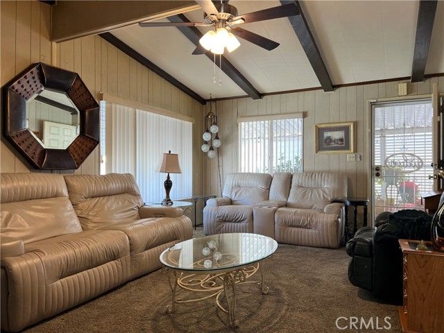 725 W Thornton Ave 161, Hemet, CA 92543