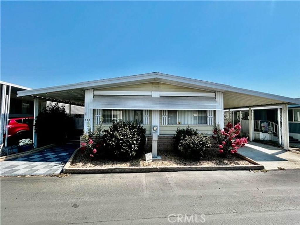 725 W Thornton Ave 161, Hemet, CA 92543