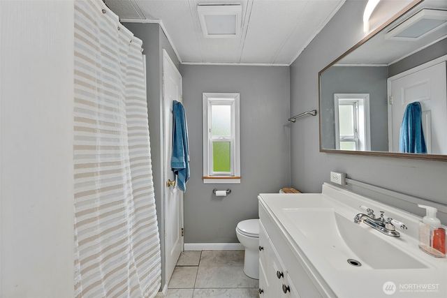 10411 238th Street E, Graham, WA 98338