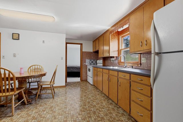 3823 Tannery ROAD, Two Rivers, WI 54241