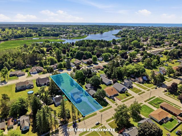 3823 Tannery ROAD, Two Rivers, WI 54241