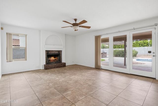 14812 N 45TH Way, Phoenix, AZ 85032