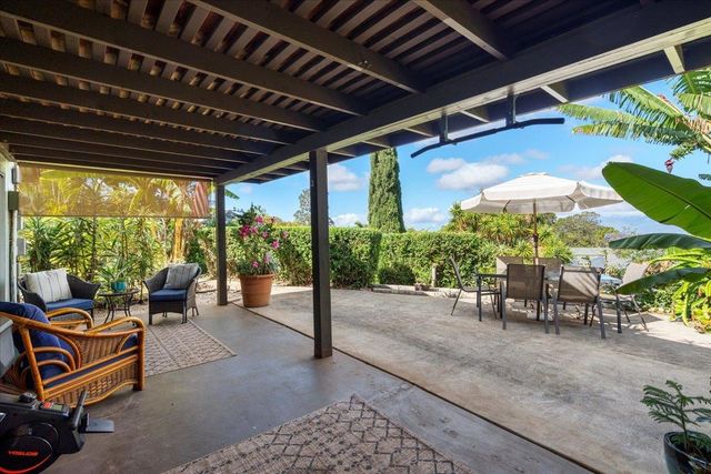 80 Kai Nana Pl, Kula, HI 96790