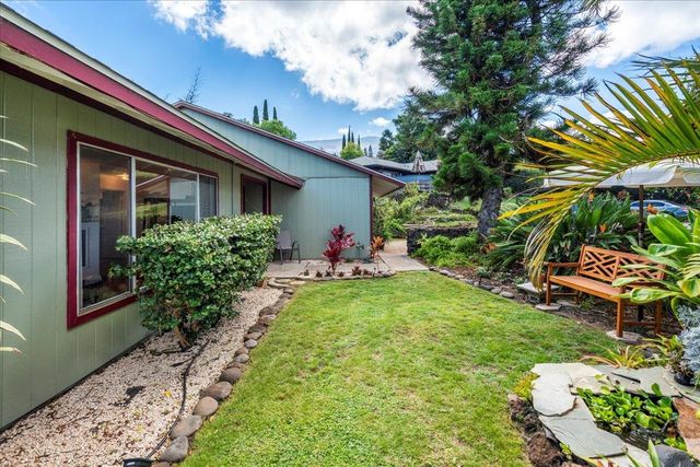 80 Kai Nana Pl, Kula, HI 96790