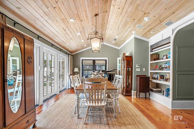 113 Atkinson Lane, Fairhope, AL 36532