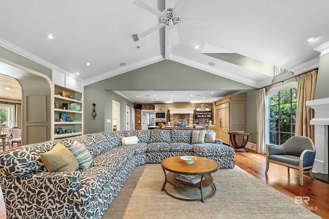 113 Atkinson Lane, Fairhope, AL 36532