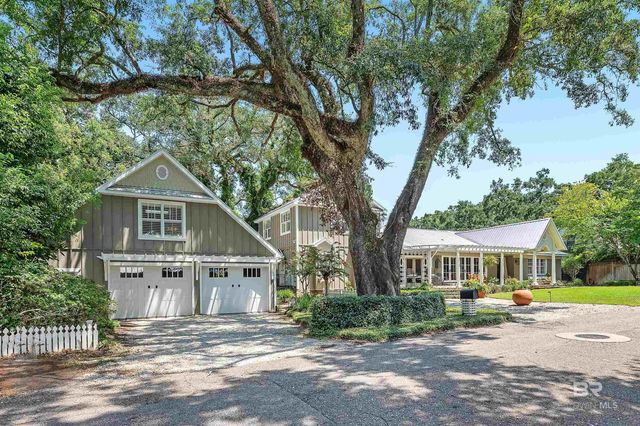 113 Atkinson Lane, Fairhope, AL 36532