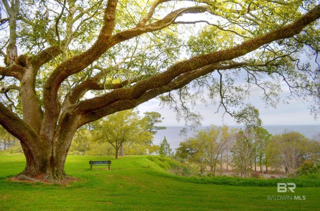 113 Atkinson Lane, Fairhope, AL 36532