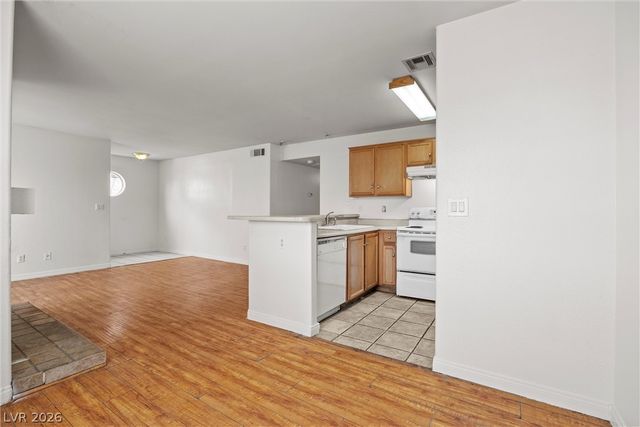 2972 Juniper Hills Boulevard 202, Las Vegas, NV 89142