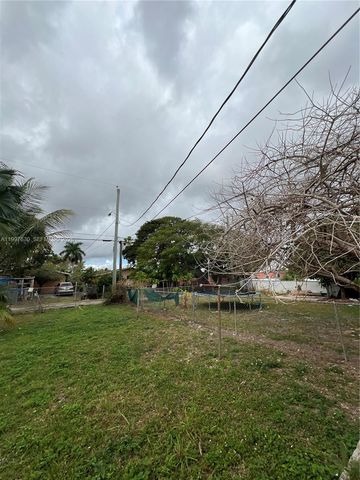 450 NW 4th Ave, Homestead, FL 33030