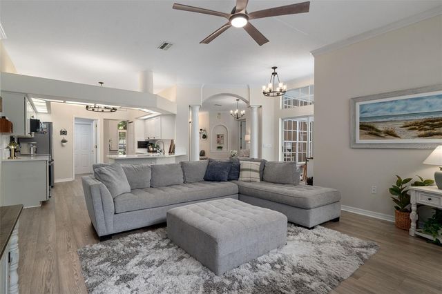 10139 HIGHCREST LANE, New Port Richey, FL 34654