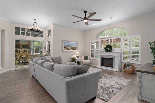 10139 HIGHCREST LANE, New Port Richey, FL 34654