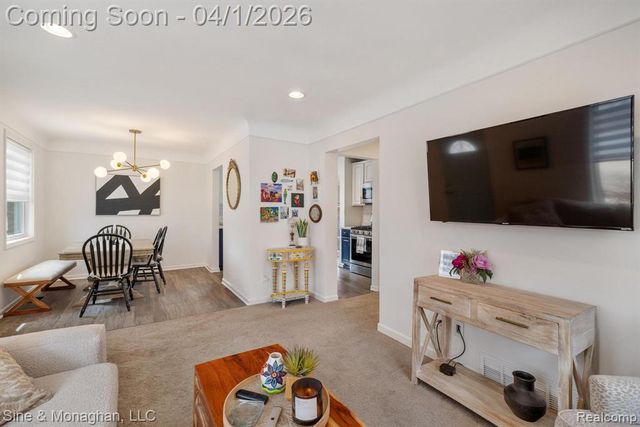 27721 Grant Street, Saint Clair Shores, MI 48081