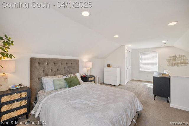 27721 Grant Street, Saint Clair Shores, MI 48081