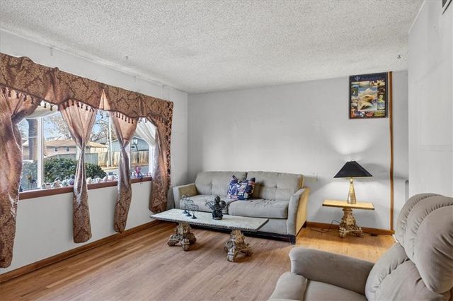 1322 N 62nd Place, Kansas City, KS 66102